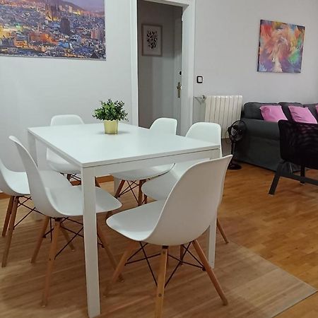 Sant Jordi Pisos - Dos De Maig Apartment Barcelona Ngoại thất bức ảnh